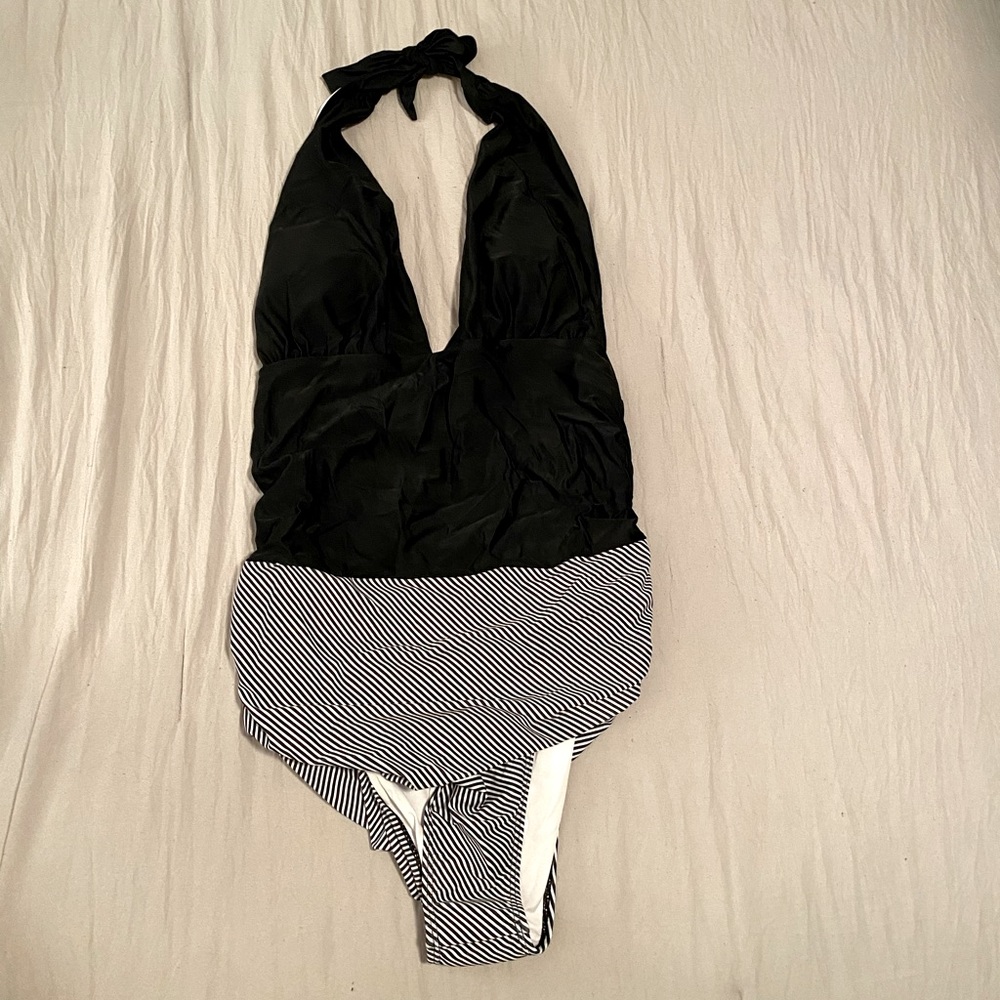NWT Beachsissi One Piece